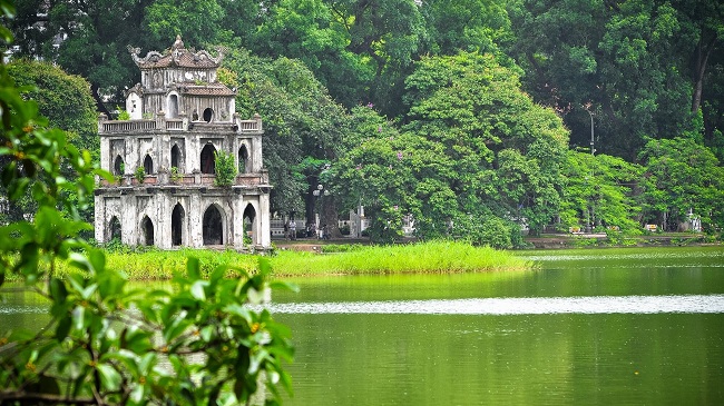 Le Lac Hoan Kiem, symbole de la ville millénaire Hanoi